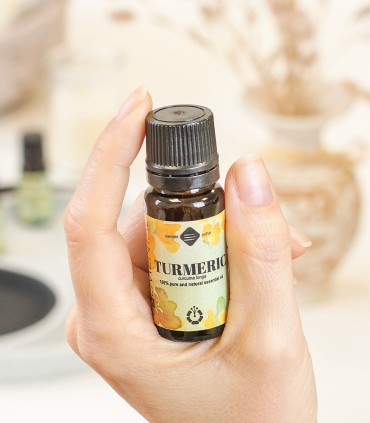 Turmeric pure essential oil
